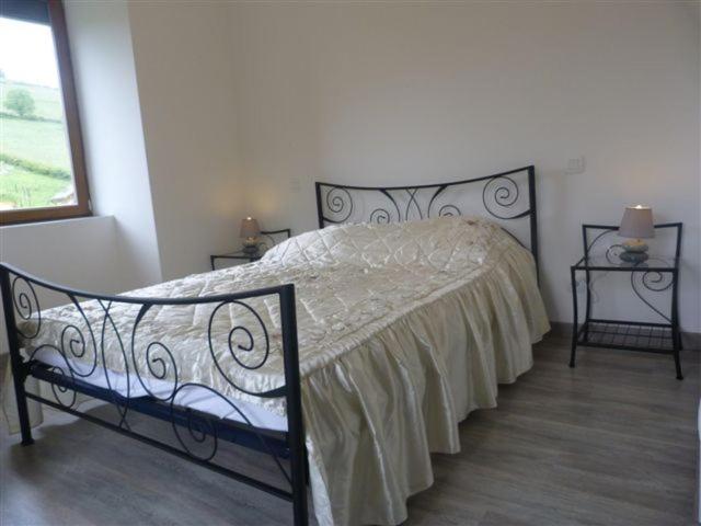 Gite Oustal Belcastel  외부 사진